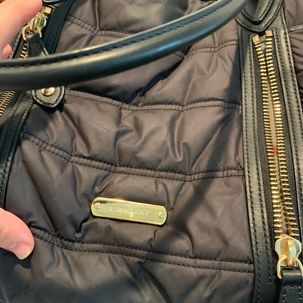 🎀 Burberry Abby Black Nylon Diaper Bag 🎀 - Picture 4 of 10